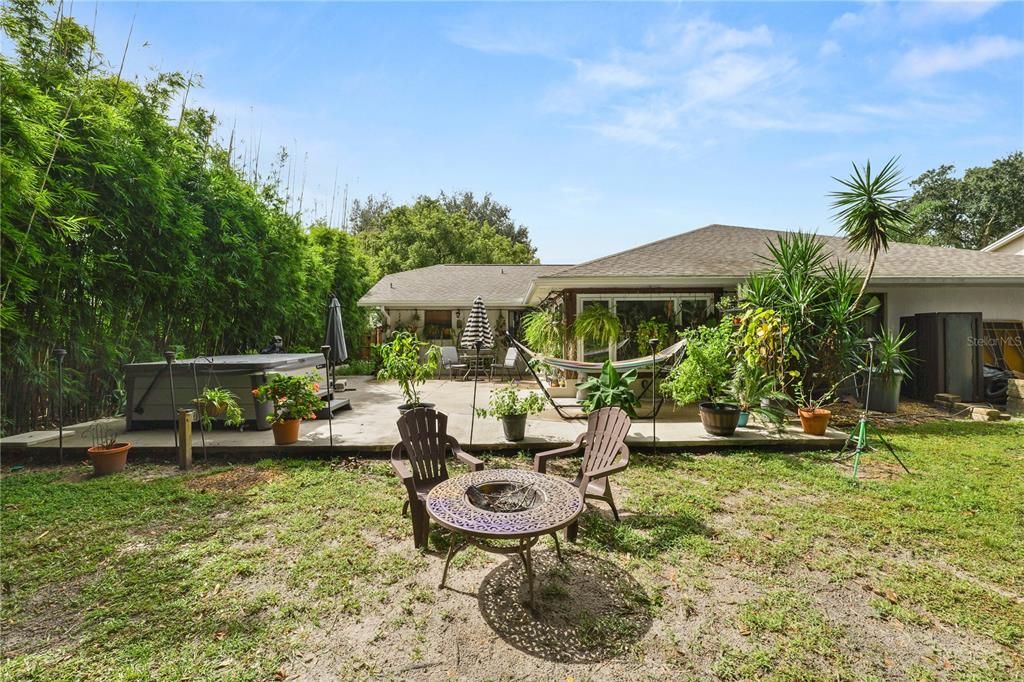 待售: $344,000 (3 贝兹, 2 浴室, 2013 平方英尺)