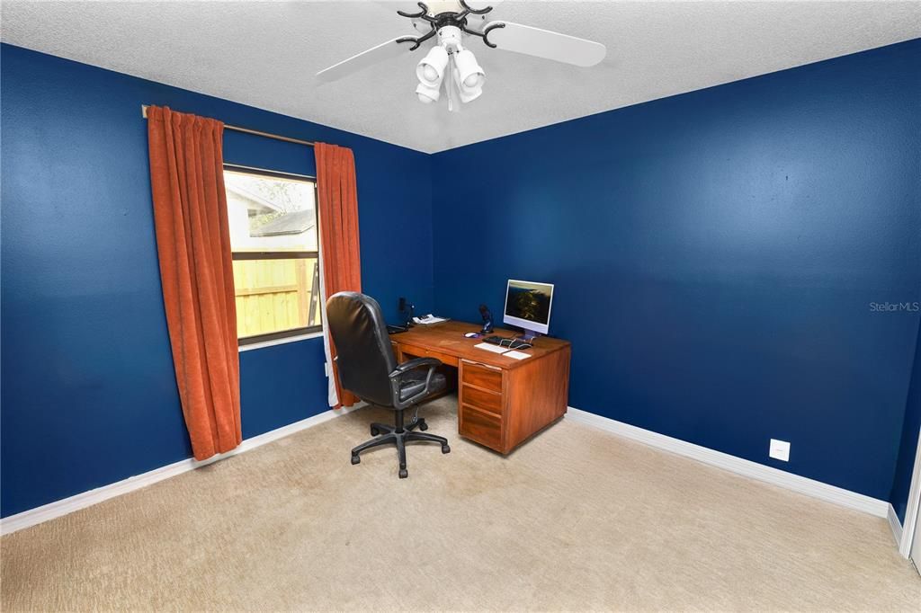 待售: $344,000 (3 贝兹, 2 浴室, 2013 平方英尺)