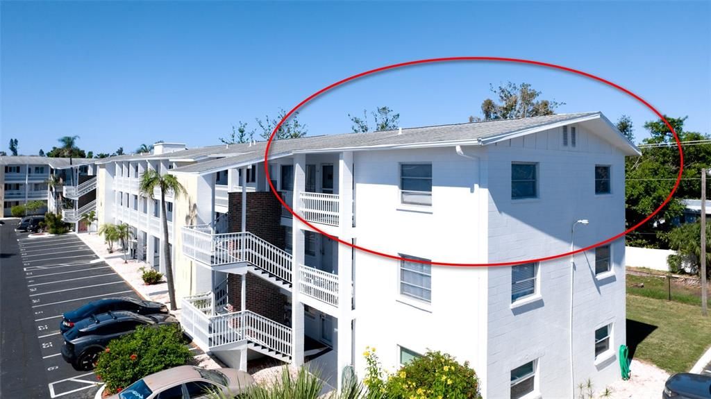 For Sale: $139,900 (2 beds, 2 baths, 862 Square Feet)