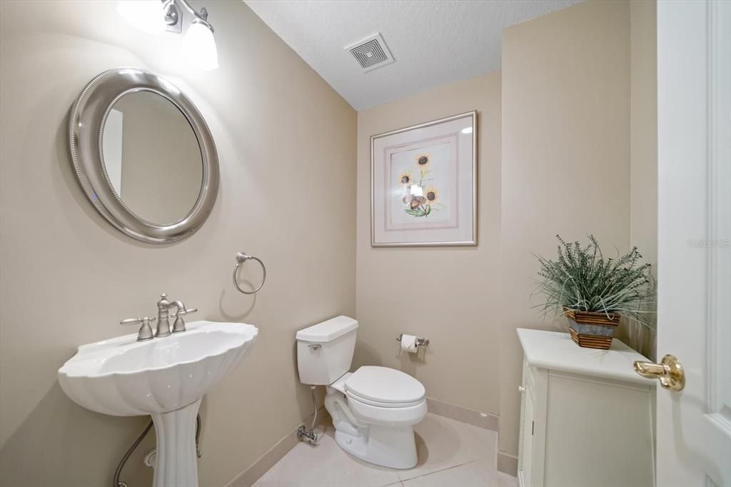 待售: $1,975,000 (3 贝兹, 2 浴室, 2530 平方英尺)