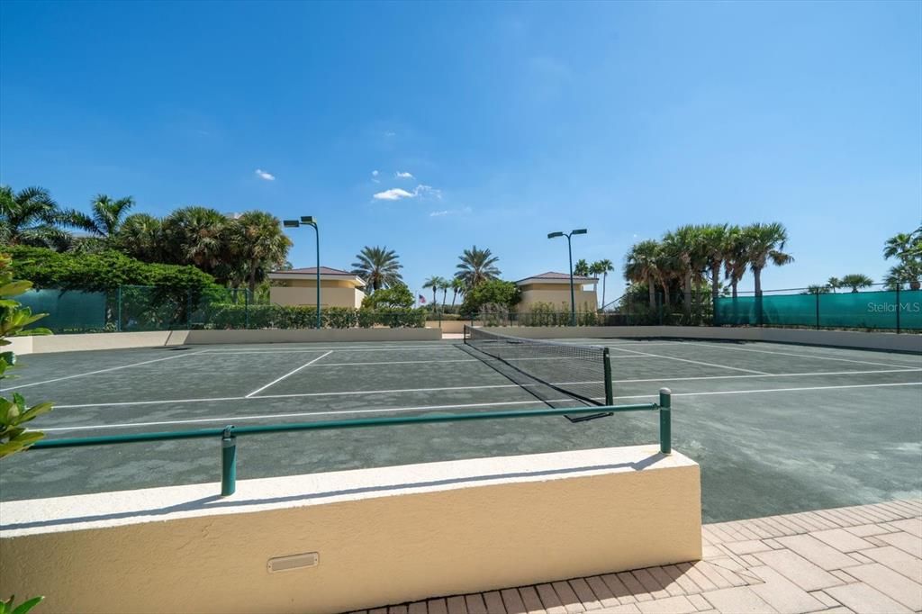 待售: $1,975,000 (3 贝兹, 2 浴室, 2530 平方英尺)