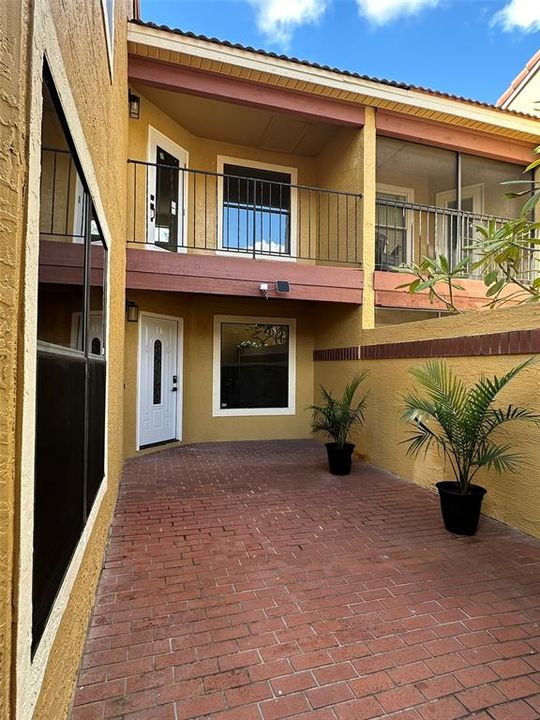 待售: $375,000 (3 贝兹, 2 浴室, 1378 平方英尺)