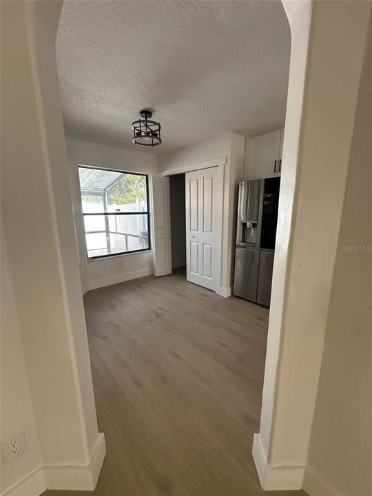 待售: $375,000 (3 贝兹, 2 浴室, 1378 平方英尺)