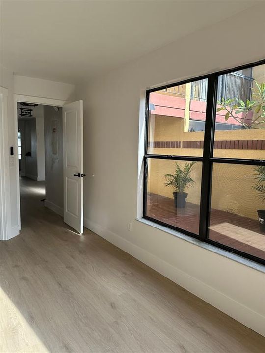 待售: $375,000 (3 贝兹, 2 浴室, 1378 平方英尺)