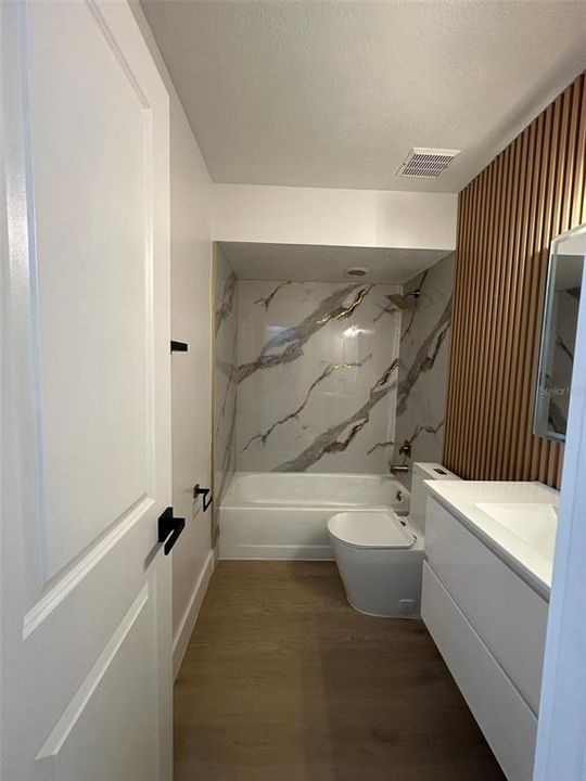 待售: $375,000 (3 贝兹, 2 浴室, 1378 平方英尺)