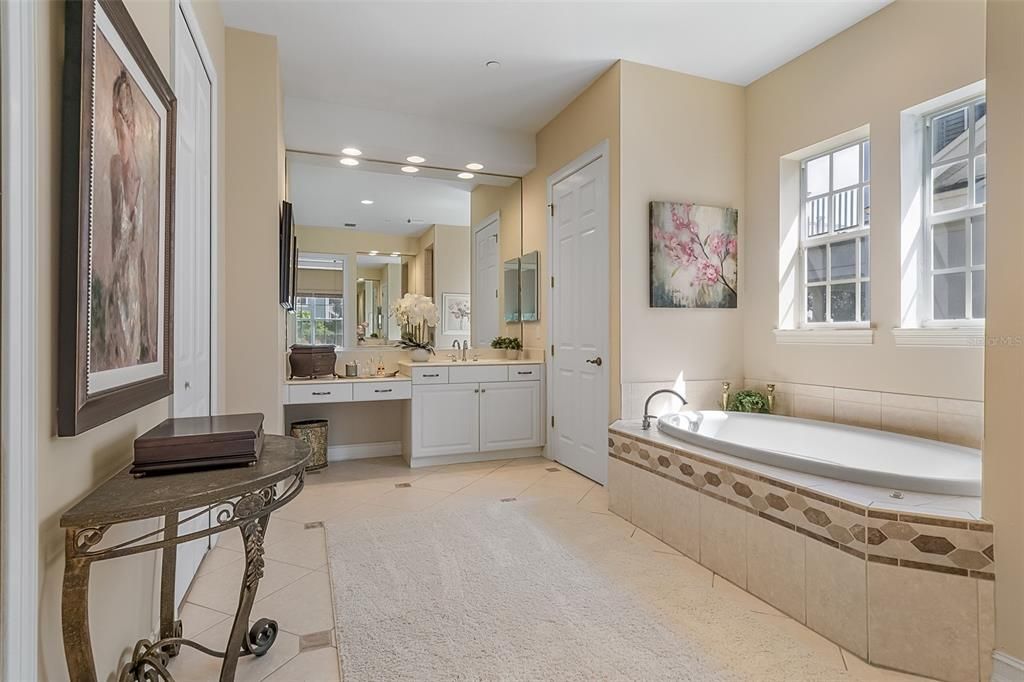 Active With Contract: $1,495,000 (4 beds, 3 baths, 3708 Square Feet)