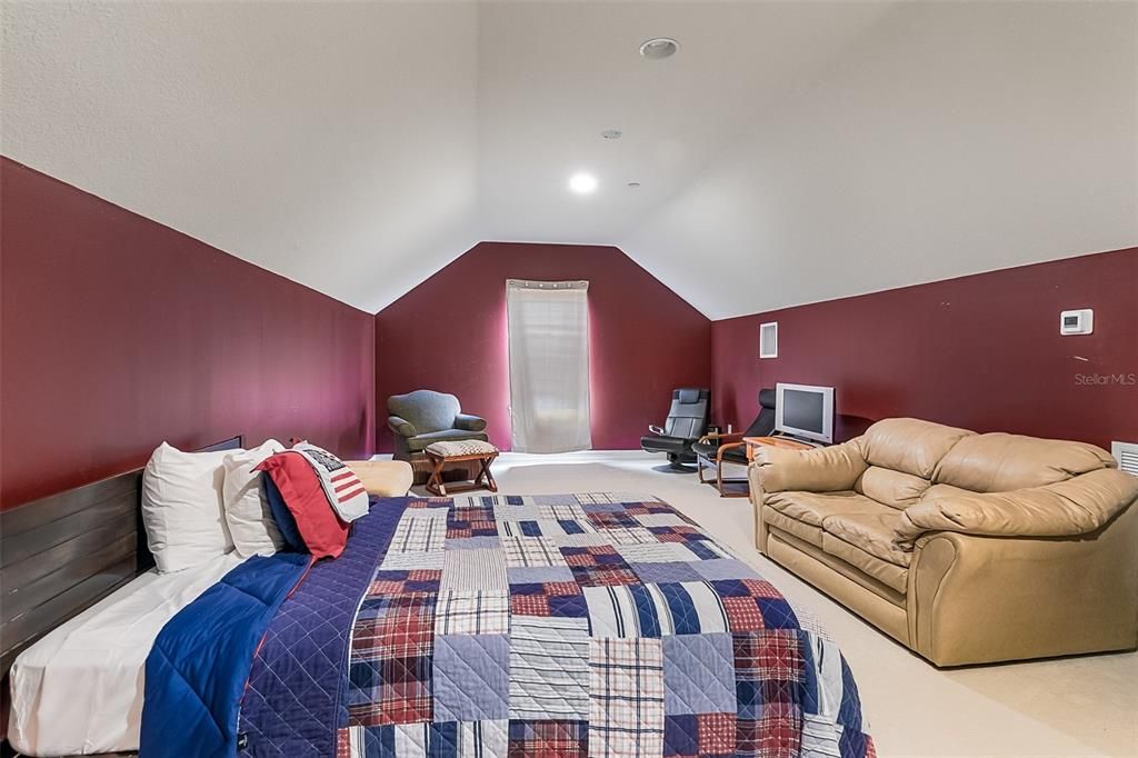 Active With Contract: $1,495,000 (4 beds, 3 baths, 3708 Square Feet)