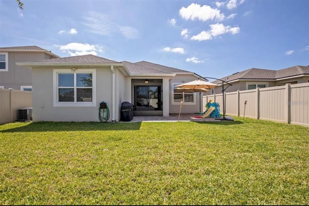 For Rent: $2,500 (3 beds, 2 baths, 1874 Square Feet)