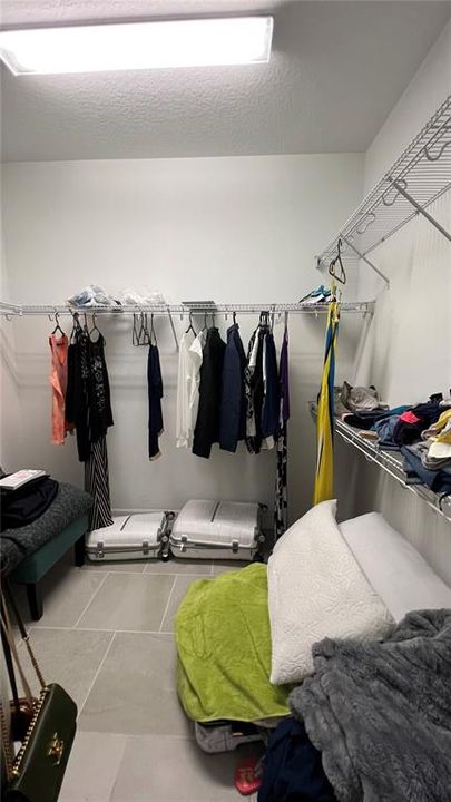 For Rent: $2,500 (3 beds, 2 baths, 1874 Square Feet)