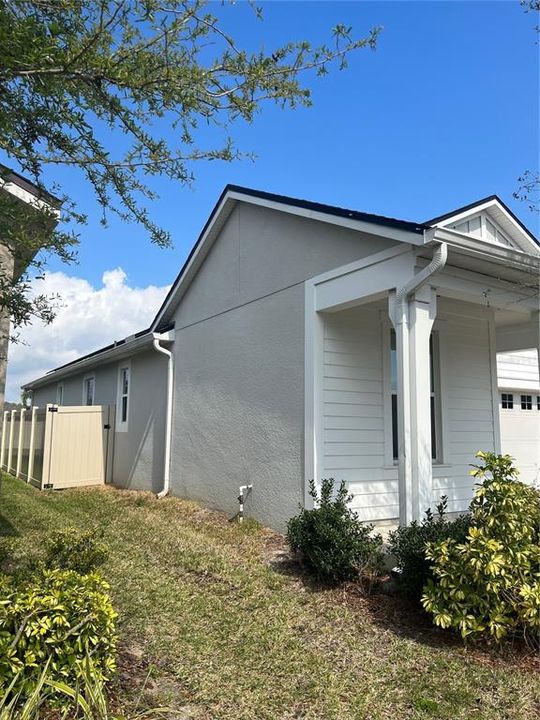 For Rent: $2,500 (3 beds, 2 baths, 1874 Square Feet)