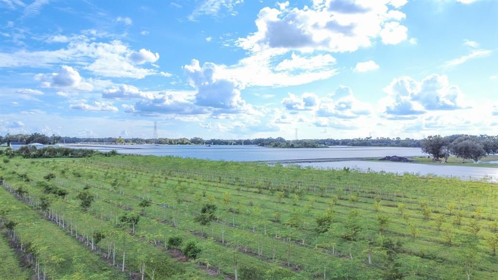 For Sale: $1,135,000 (22.70 acres)