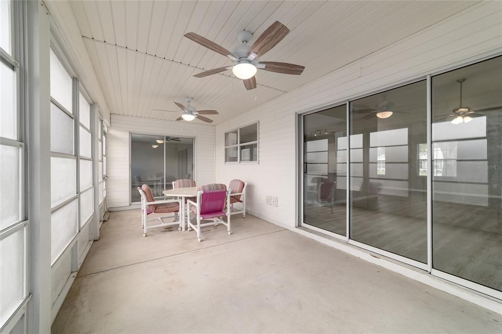 Active With Contract: $238,700 (3 beds, 2 baths, 1651 Square Feet)