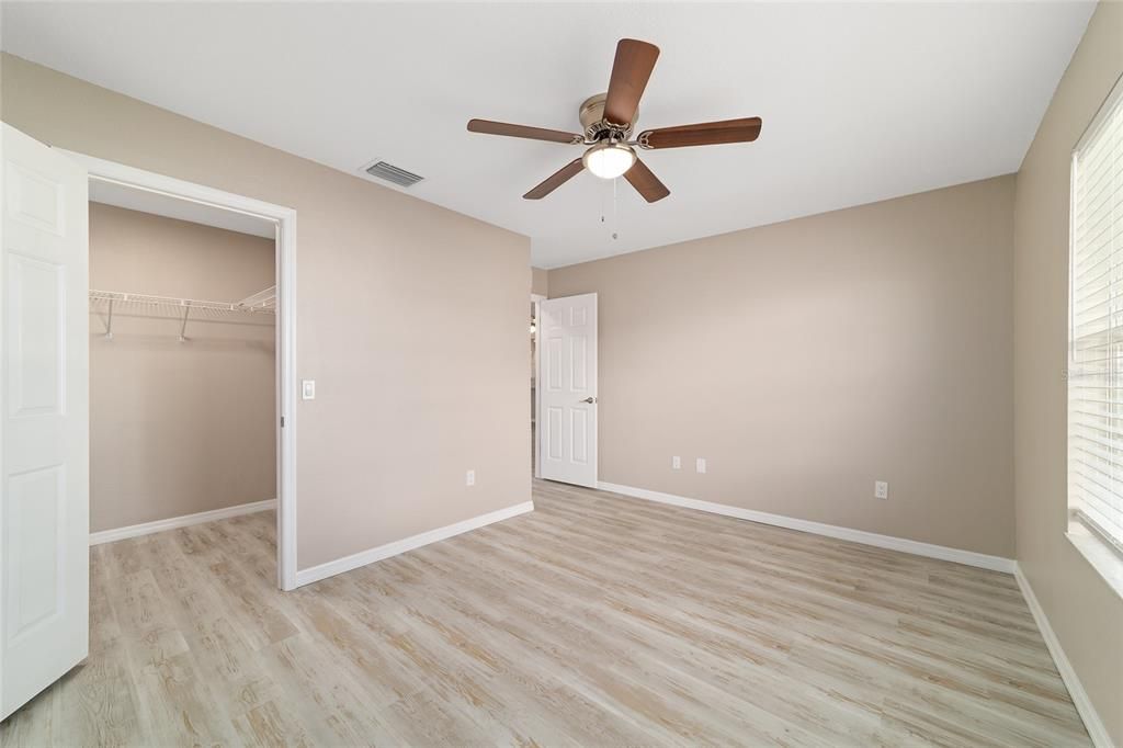 Active With Contract: $238,700 (3 beds, 2 baths, 1651 Square Feet)