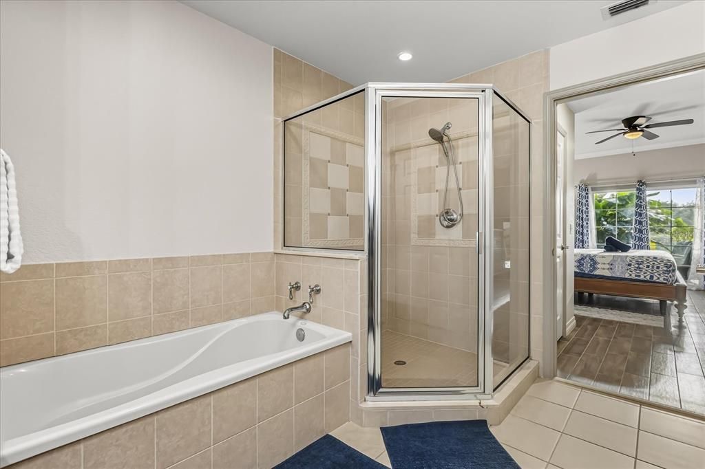 En Venta: $365,000 (3 camas, 3 baños, 1630 Pies cuadrados)