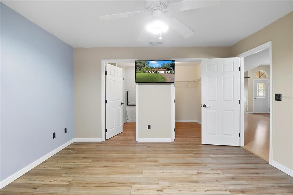 For Sale: $315,000 (3 beds, 2 baths, 1500 Square Feet)