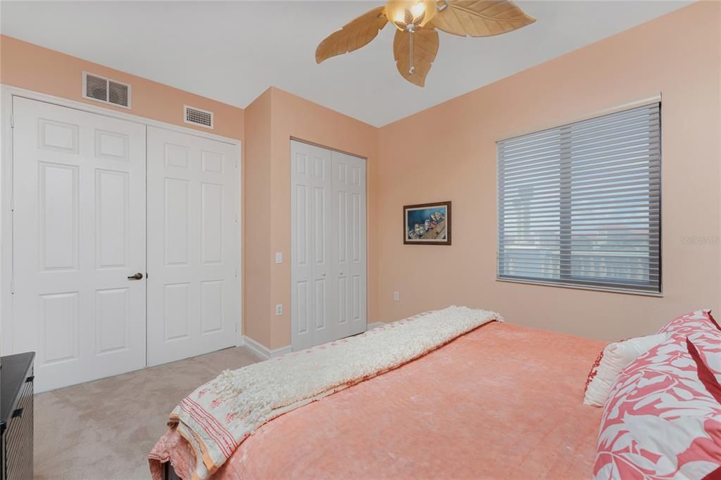 待售: $565,000 (3 贝兹, 2 浴室, 2538 平方英尺)