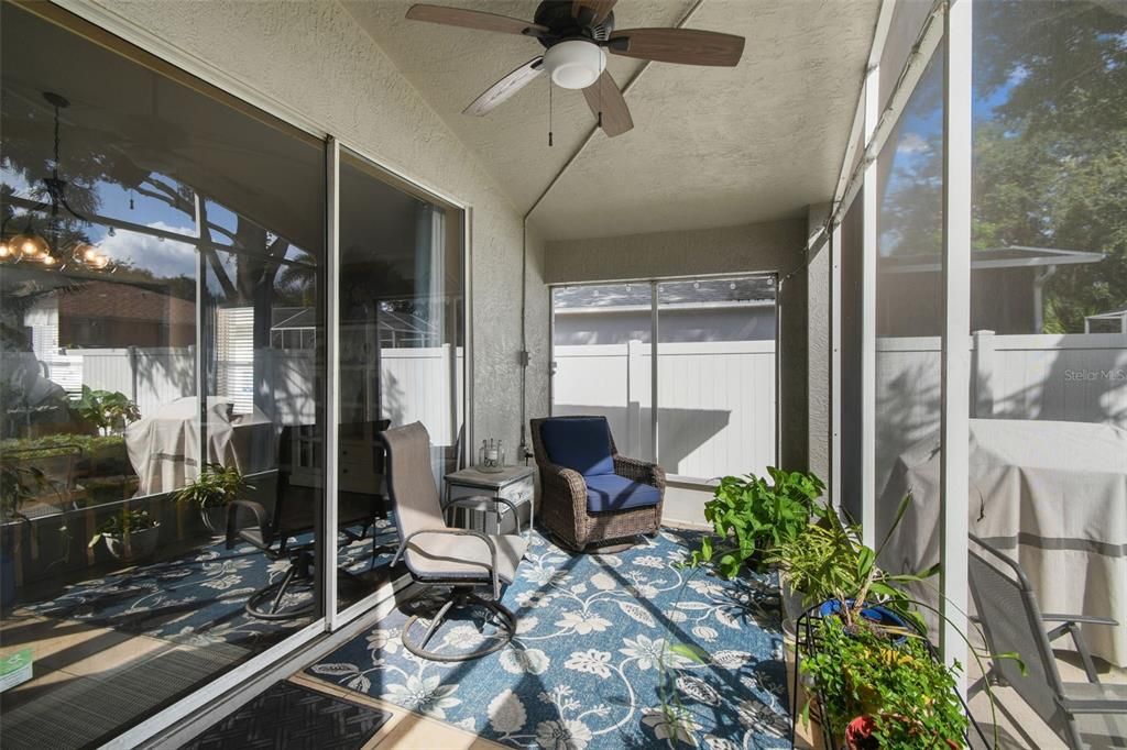 Active With Contract: $2,450 (3 beds, 2 baths, 1607 Square Feet)