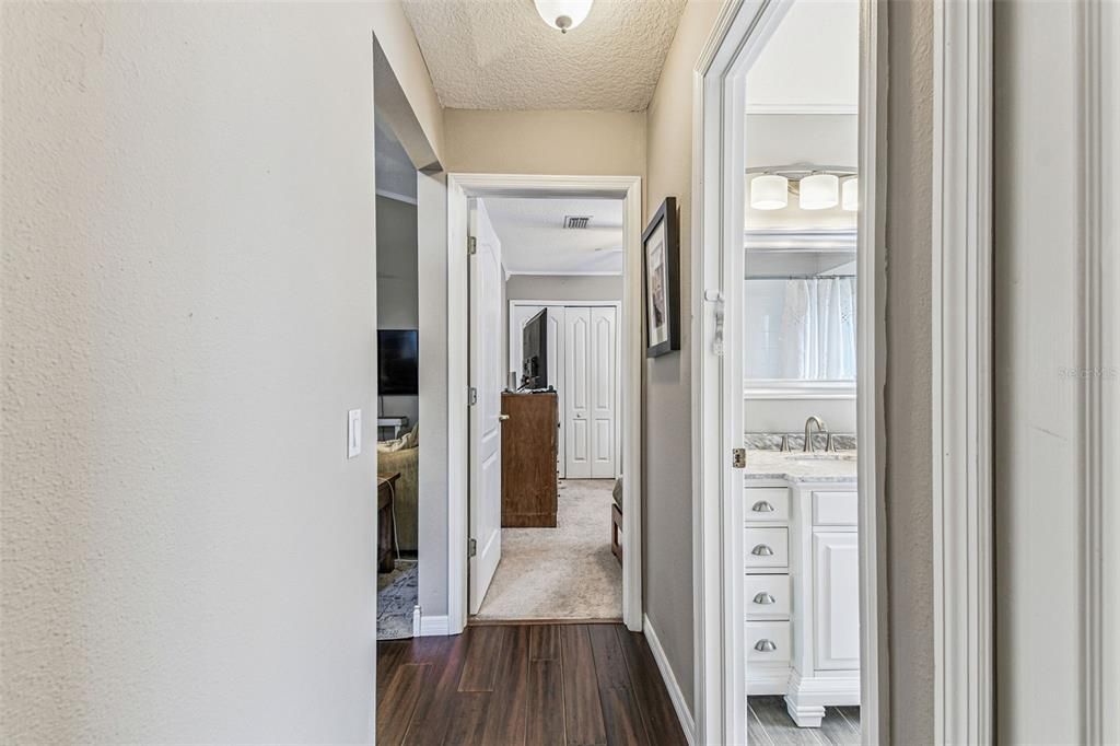 Active With Contract: $2,450 (3 beds, 2 baths, 1607 Square Feet)