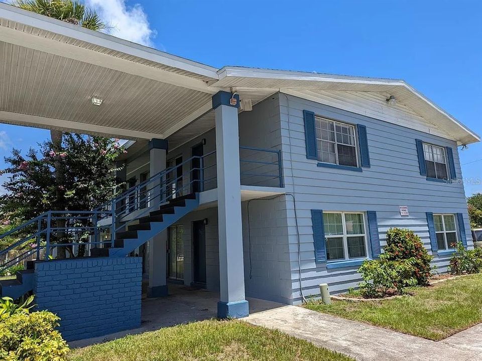 На продажу: $75,000 (2 спален, 1 ванн, 775 Квадратных фут)