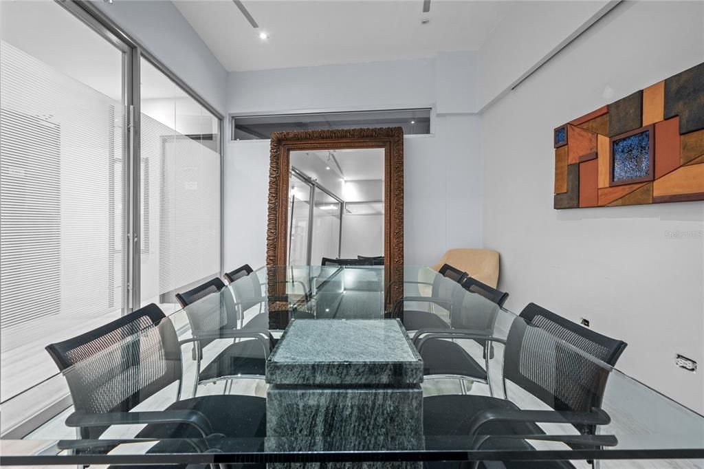 En Renta: $6,000 (0 camas, 2 baños, 1871 Pies cuadrados)