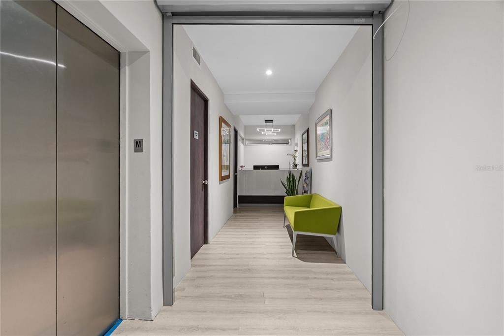 En Renta: $6,000 (0 camas, 2 baños, 1871 Pies cuadrados)