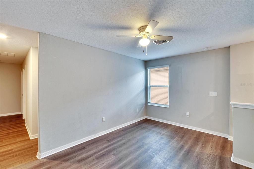 En Renta: $2,800 (6 camas, 3 baños, 2614 Pies cuadrados)