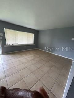 На продажу: $80,000 (2 спален, 1 ванн, 775 Квадратных фут)