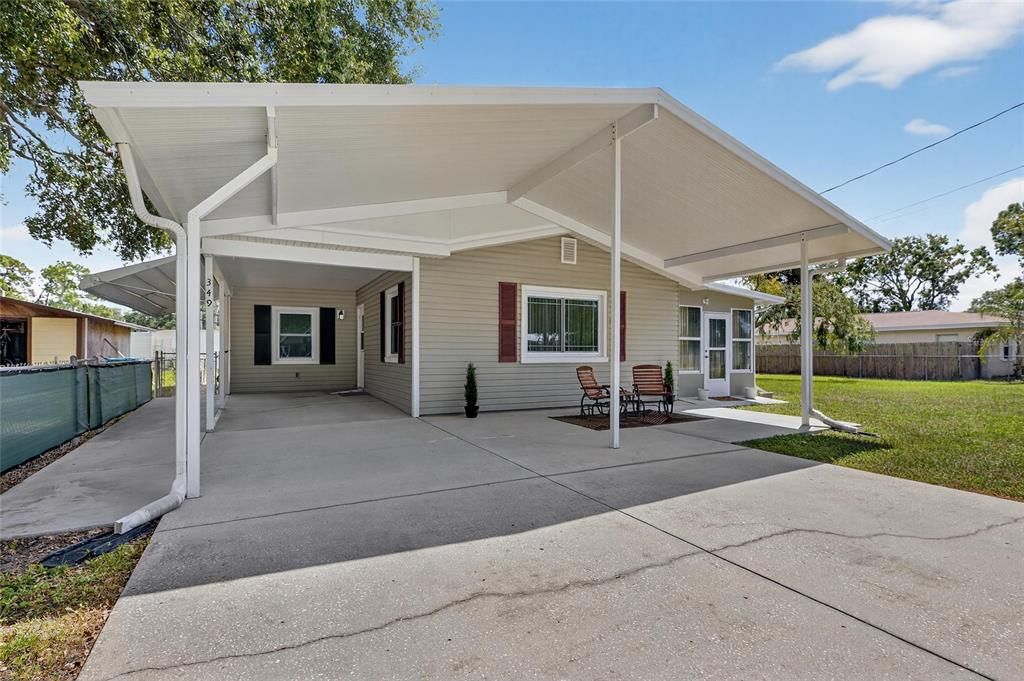 En Venta: $324,900 (2 camas, 2 baños, 1170 Pies cuadrados)