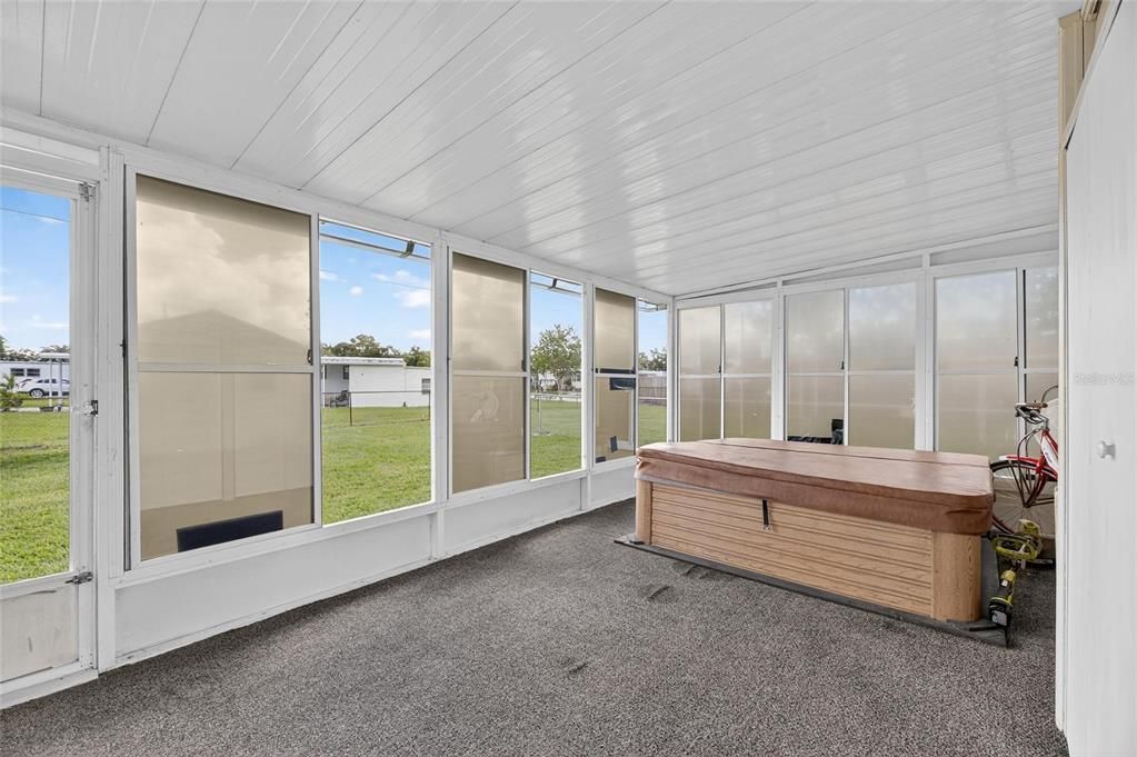 En Venta: $324,900 (2 camas, 2 baños, 1170 Pies cuadrados)