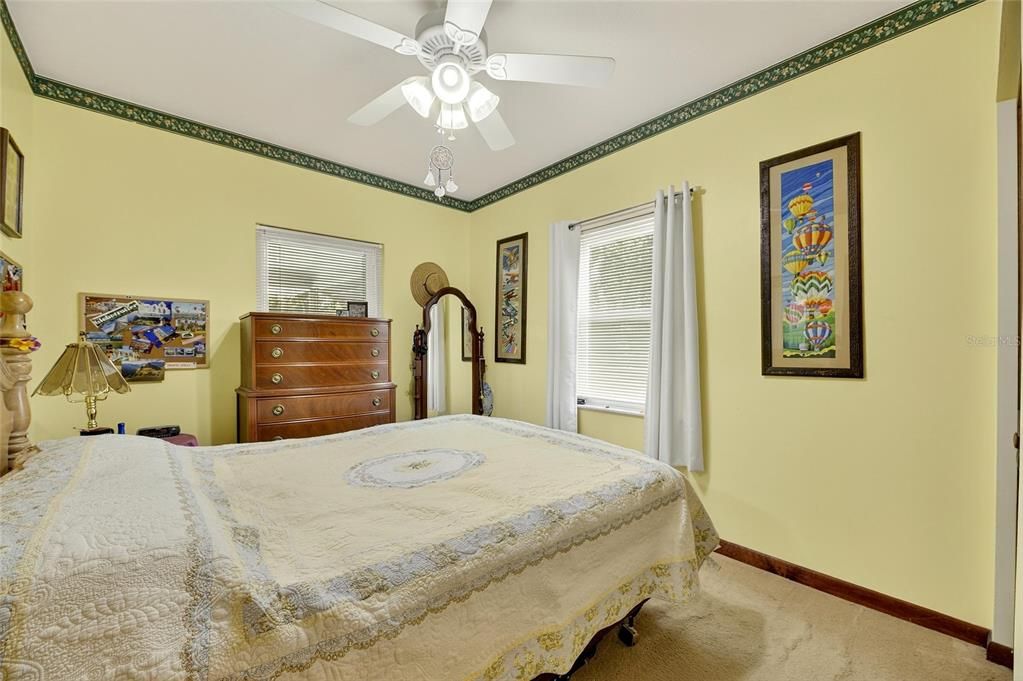 En Venta: $324,900 (2 camas, 2 baños, 1170 Pies cuadrados)