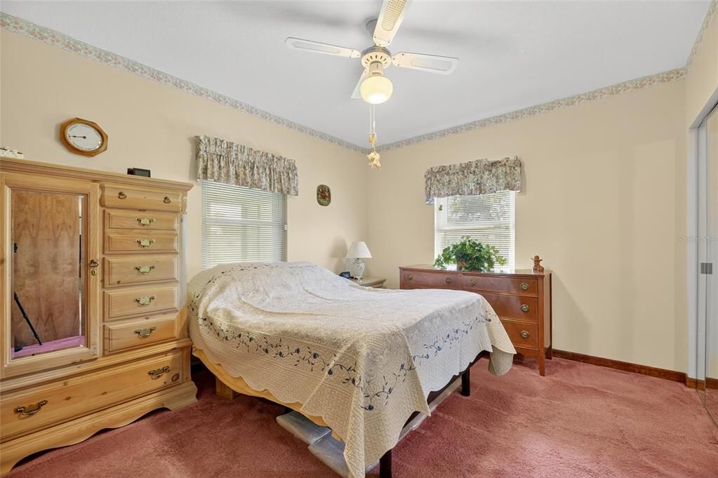 En Venta: $324,900 (2 camas, 2 baños, 1170 Pies cuadrados)