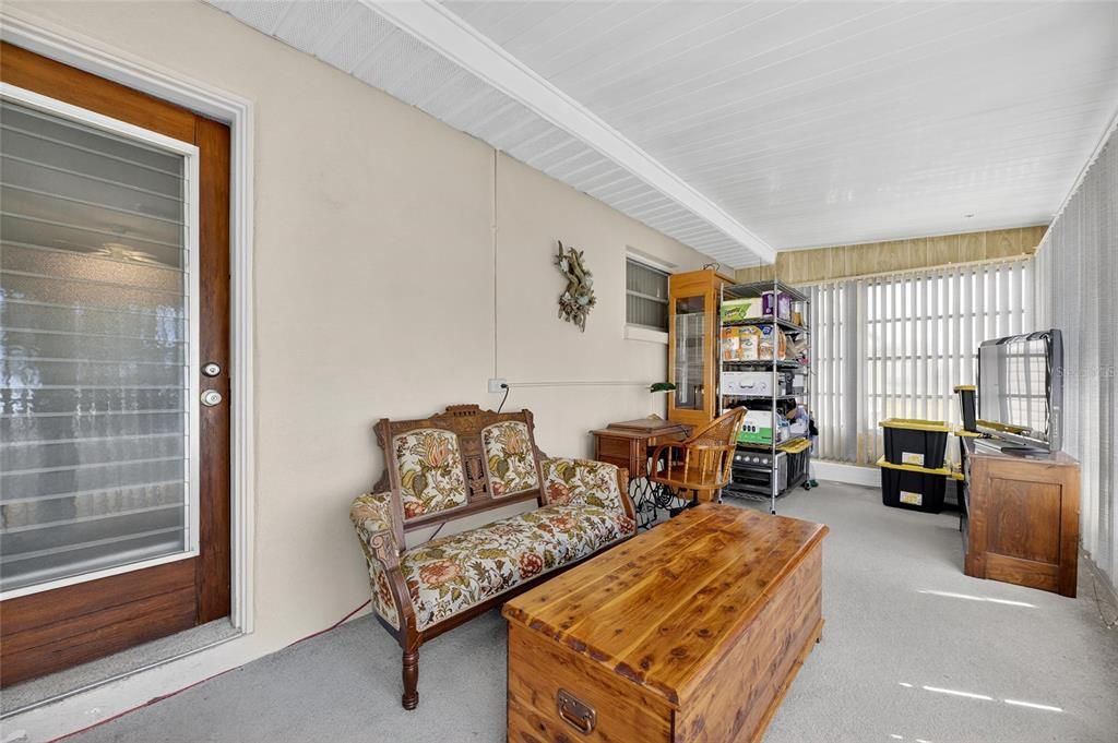 En Venta: $324,900 (2 camas, 2 baños, 1170 Pies cuadrados)