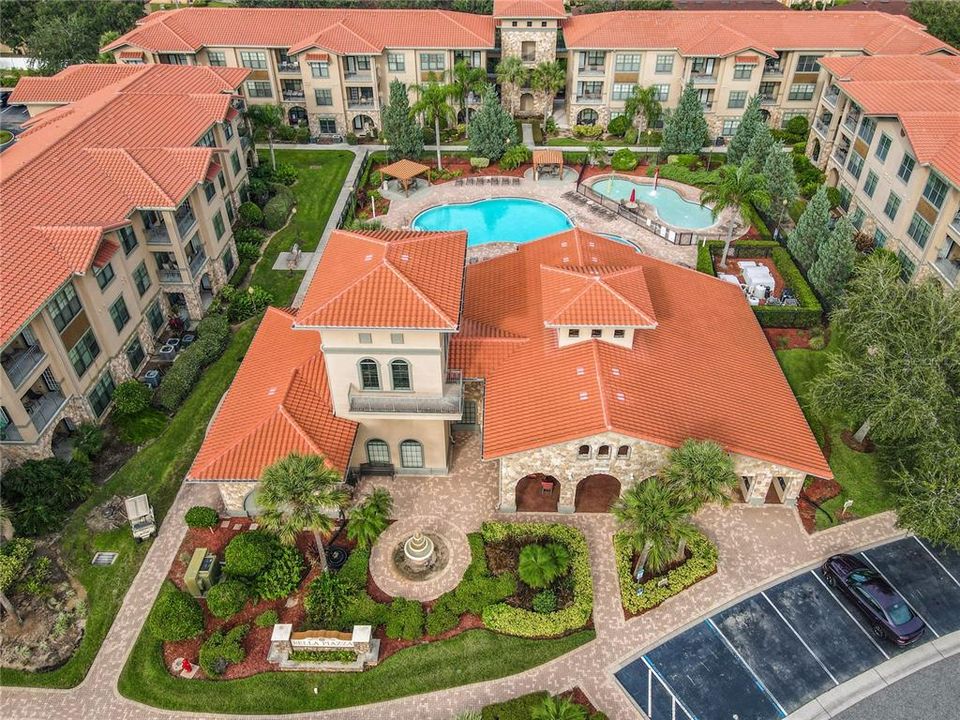 For Sale: $210,000 (3 beds, 3 baths, 1326 Square Feet)