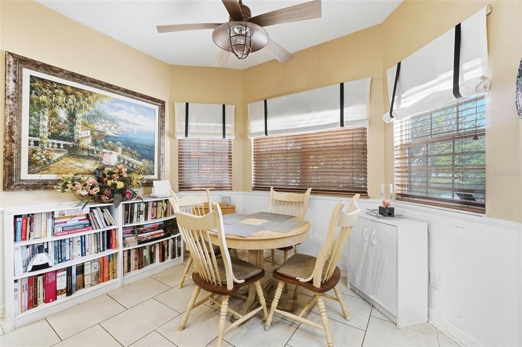 For Sale: $489,900 (3 beds, 3 baths, 2244 Square Feet)