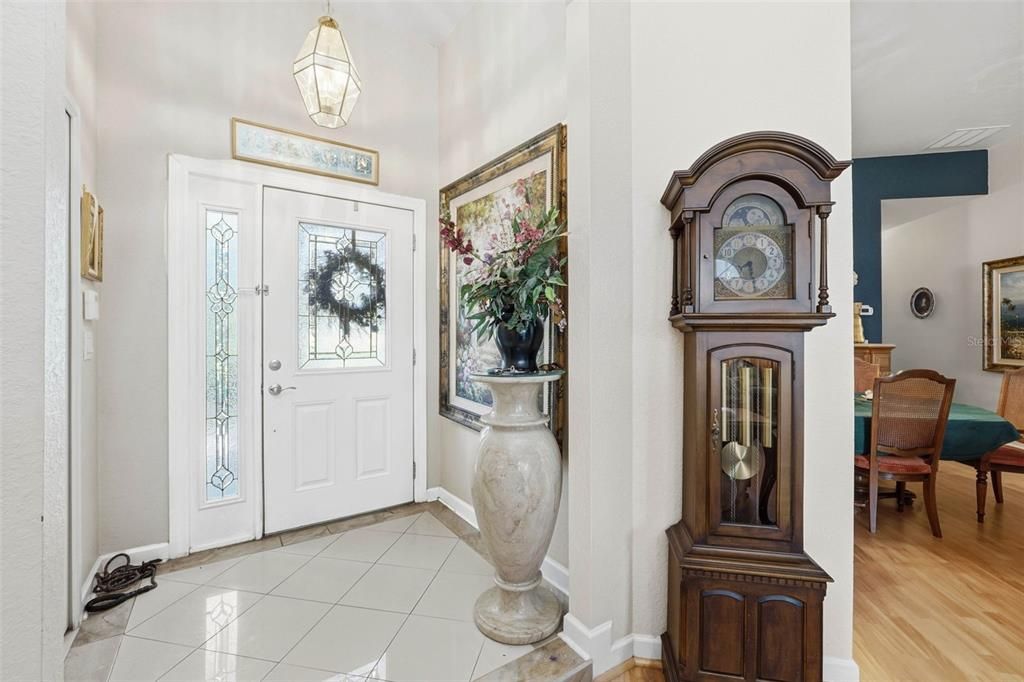 For Sale: $489,900 (3 beds, 3 baths, 2244 Square Feet)