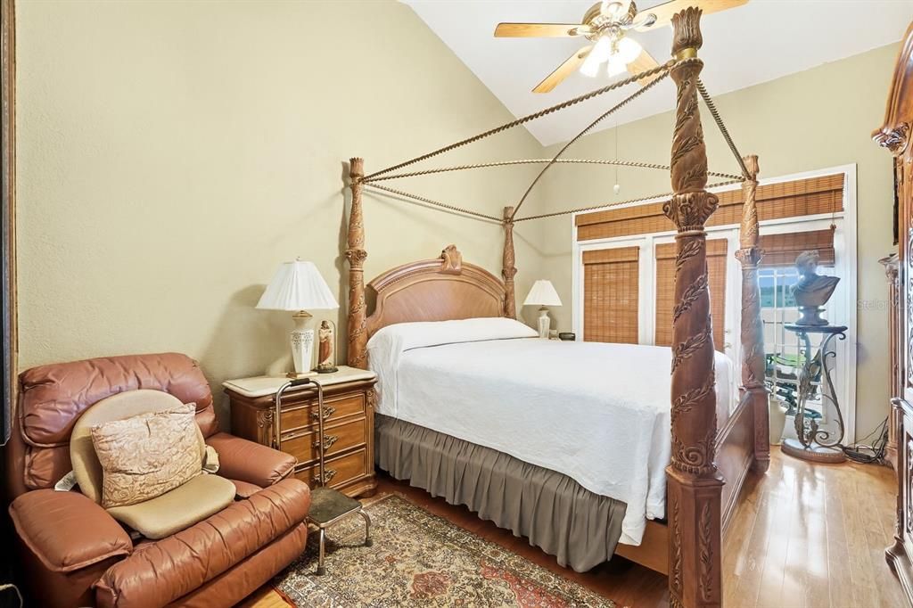 For Sale: $489,900 (3 beds, 3 baths, 2244 Square Feet)