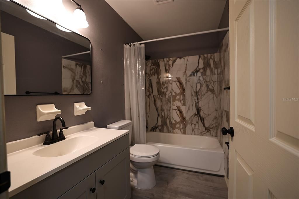 En Venta: $225,000 (2 camas, 1 baños, 1201 Pies cuadrados)