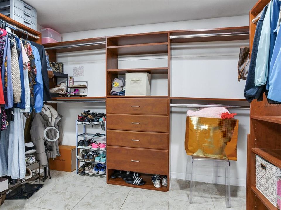 待售: $845,000 (4 贝兹, 2 浴室, 2802 平方英尺)