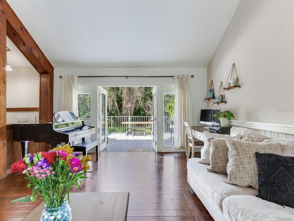 待售: $845,000 (4 贝兹, 2 浴室, 2802 平方英尺)