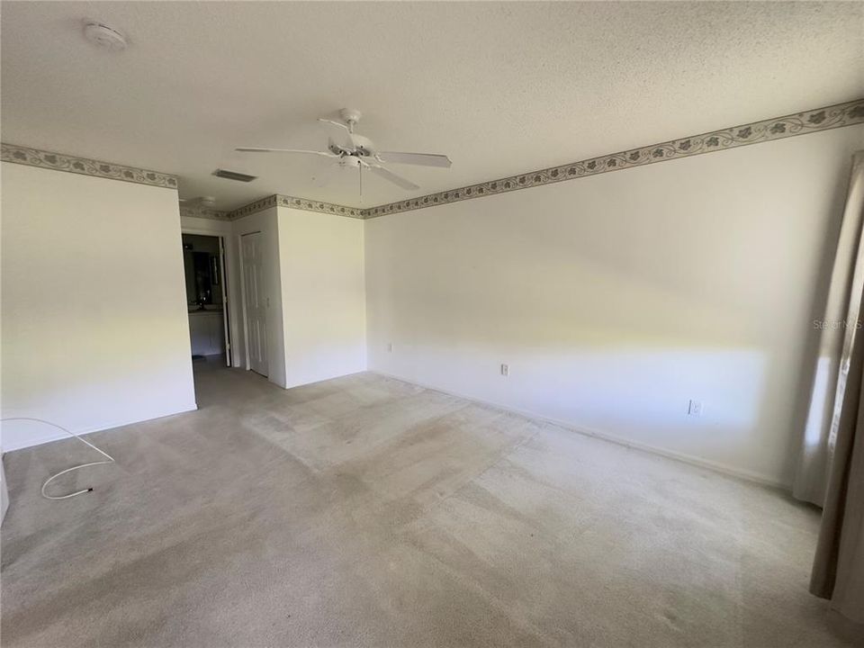 For Sale: $215,000 (2 beds, 2 baths, 1238 Square Feet)