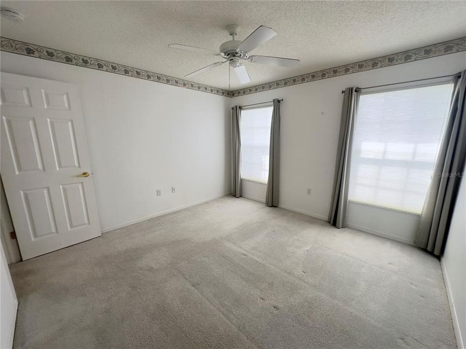 For Sale: $215,000 (2 beds, 2 baths, 1238 Square Feet)