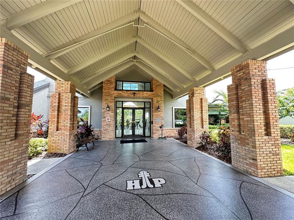 For Sale: $215,000 (2 beds, 2 baths, 1238 Square Feet)