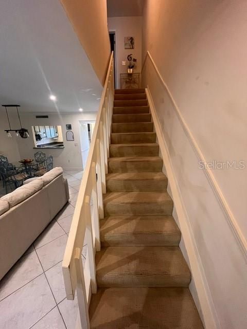 For Rent: $2,200 (2 beds, 1 baths, 1036 Square Feet)