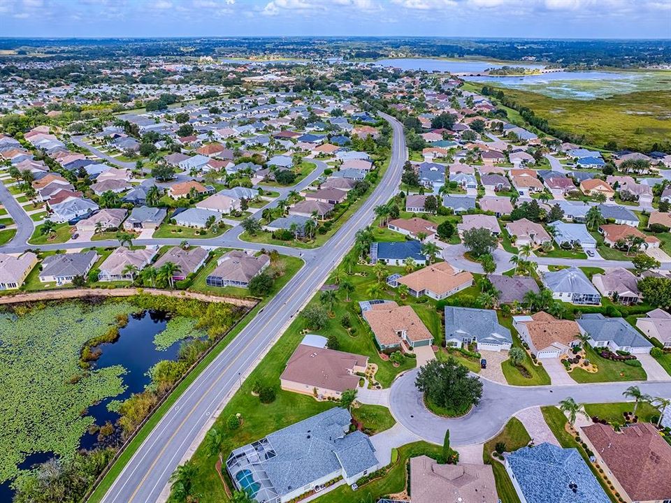 Activo con contrato: $496,000 (3 camas, 2 baños, 1953 Pies cuadrados)