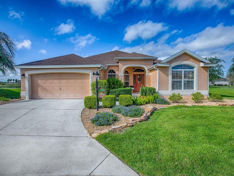 Activo con contrato: $496,000 (3 camas, 2 baños, 1953 Pies cuadrados)