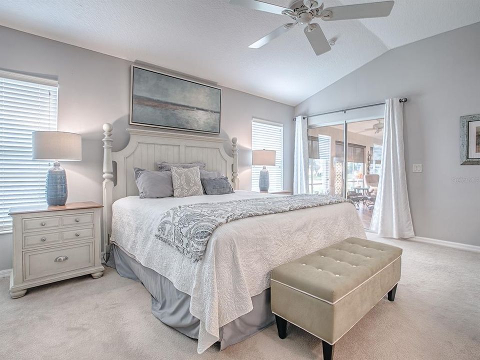 Activo con contrato: $496,000 (3 camas, 2 baños, 1953 Pies cuadrados)