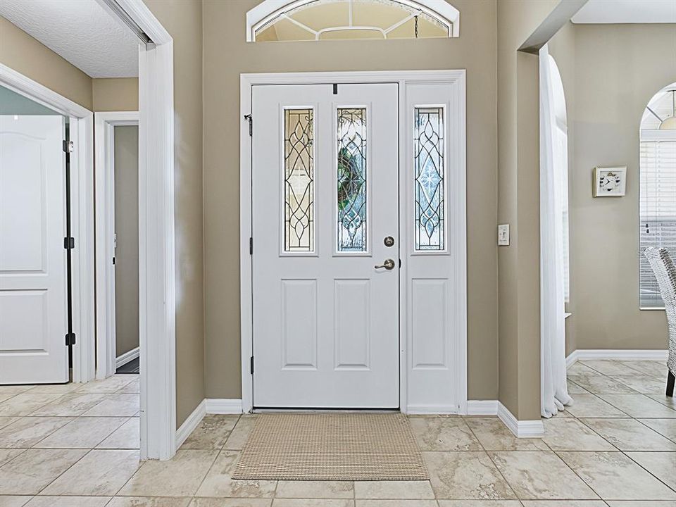 Activo con contrato: $496,000 (3 camas, 2 baños, 1953 Pies cuadrados)