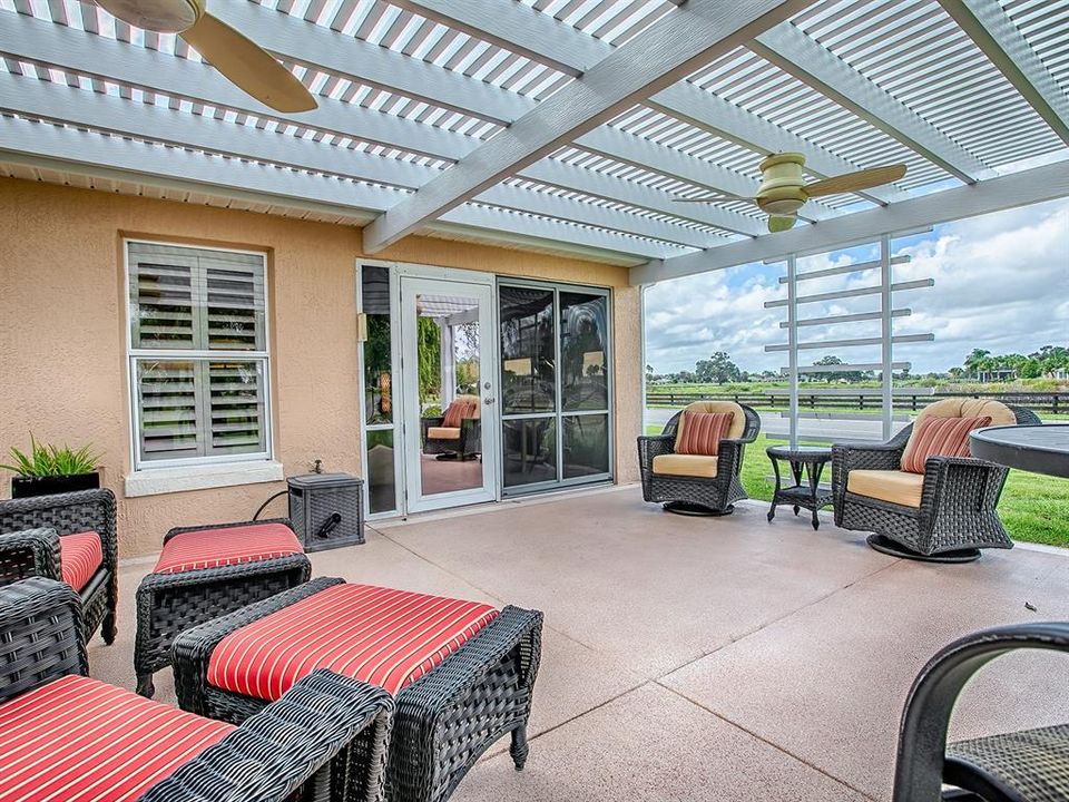 Activo con contrato: $496,000 (3 camas, 2 baños, 1953 Pies cuadrados)