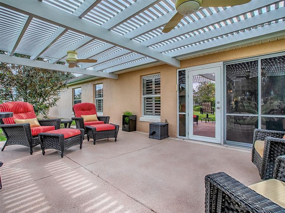 Activo con contrato: $496,000 (3 camas, 2 baños, 1953 Pies cuadrados)