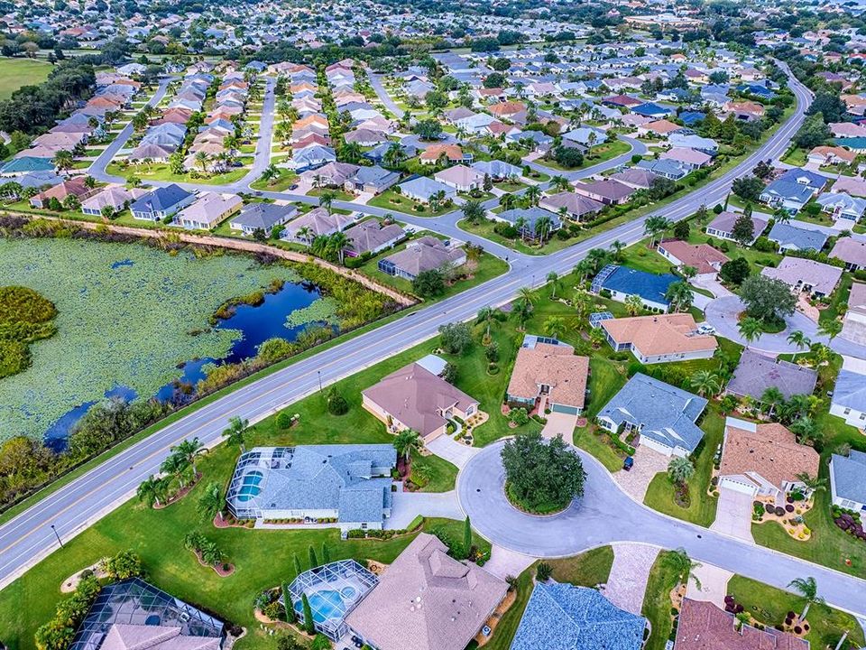 Activo con contrato: $496,000 (3 camas, 2 baños, 1953 Pies cuadrados)